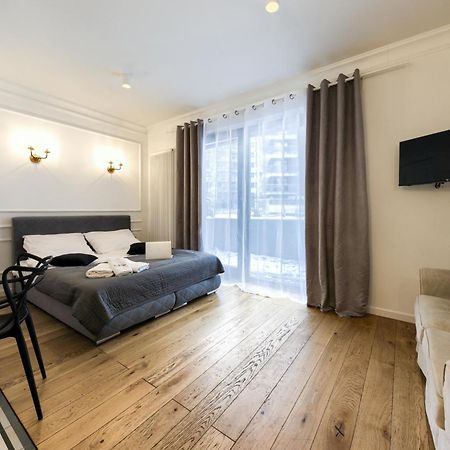 Mayad Residence Варшава Экстерьер фото