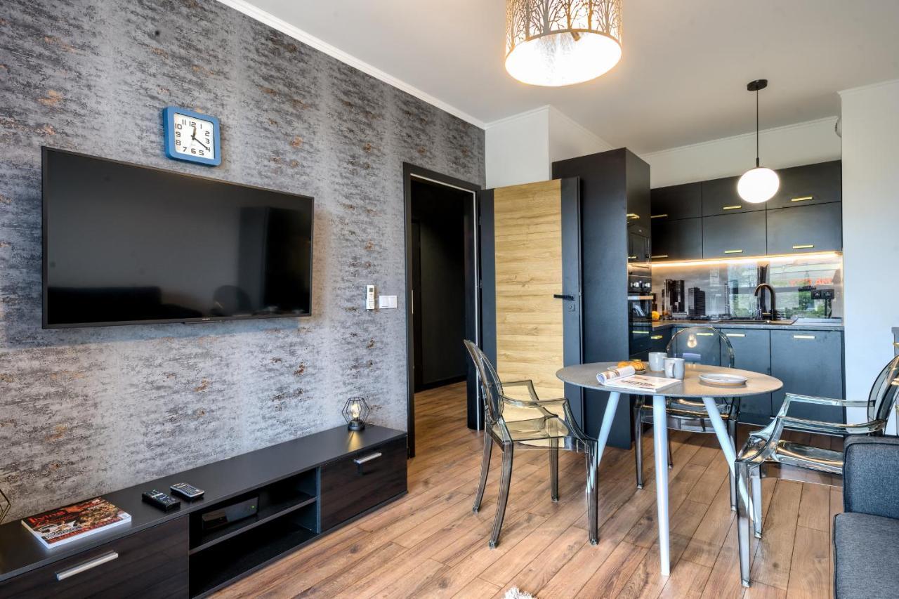Mayad Residence Варшава Экстерьер фото