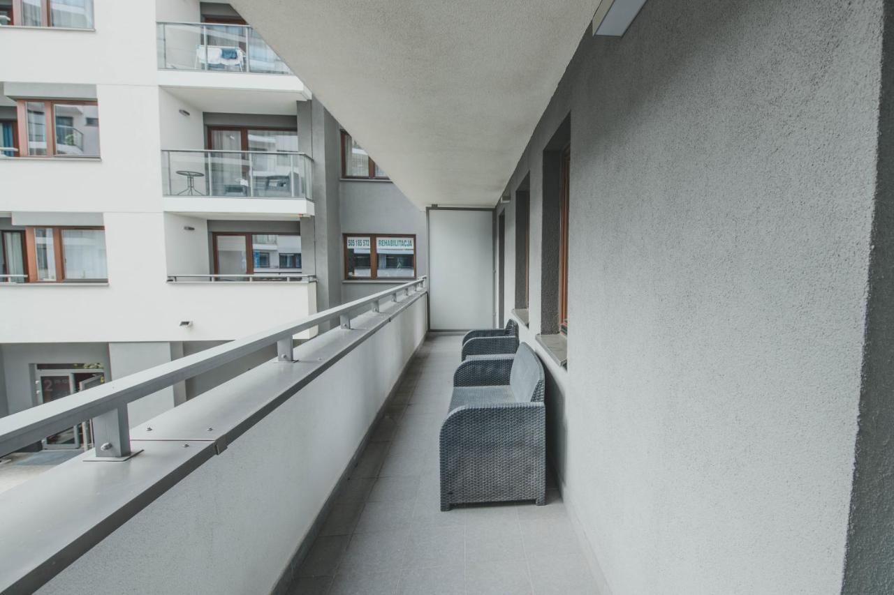 Mayad Residence Варшава Экстерьер фото